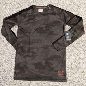 NWT Boys (Size XL) Camouflage Long Sleeve Shirt